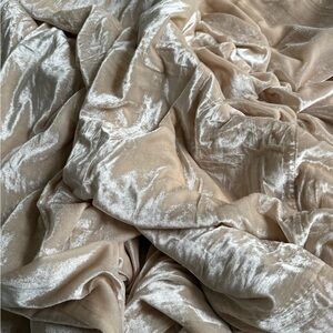 West Elm King Duvet Cover - pink velvet